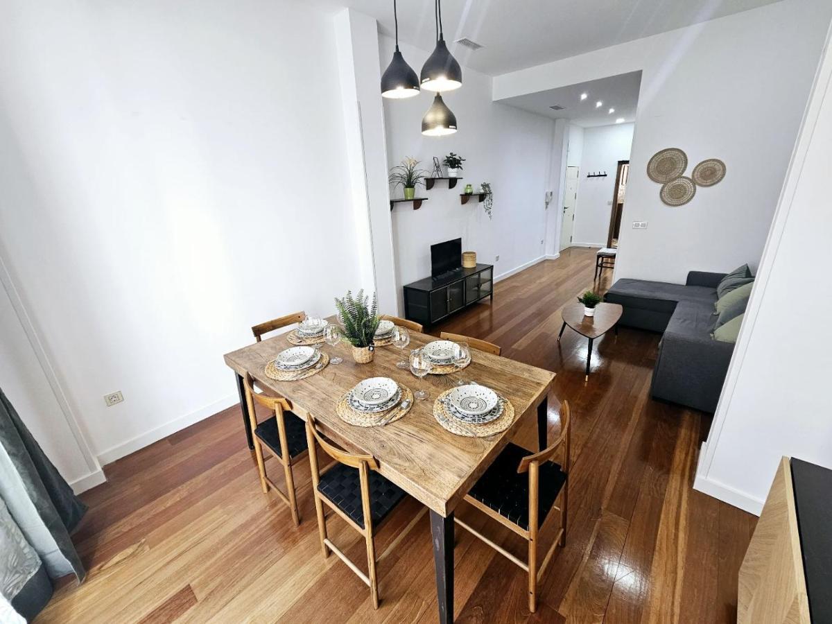 Charlot Center Apartment II Аликанте Экстерьер фото