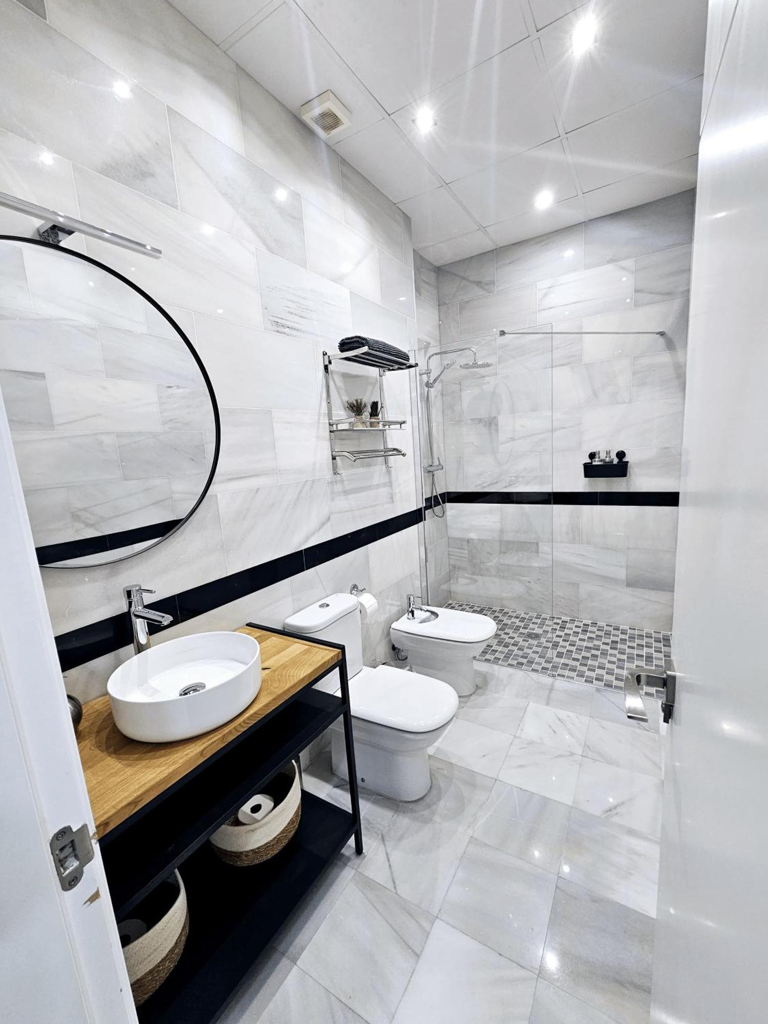Charlot Center Apartment II Аликанте Экстерьер фото